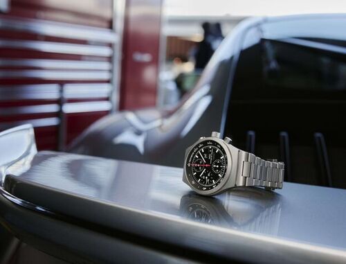 Porsche Design: <br> Schweizer Uhr-Werk