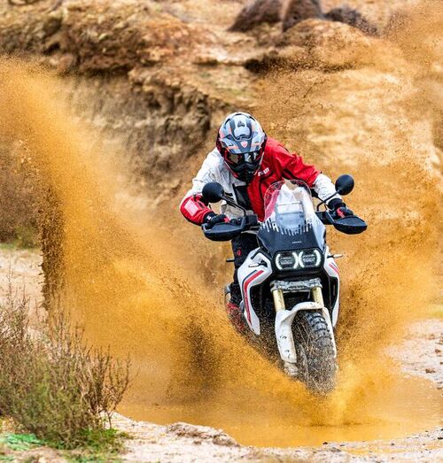 Ducati DesertX 2026: &Uuml;ber den Stra&szlig;enrand hinaus gedacht