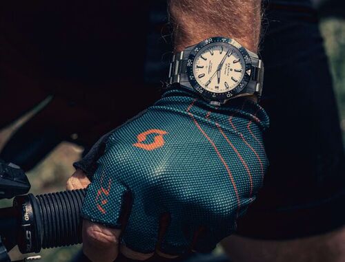 Zenith: At five hertz and with a clear head