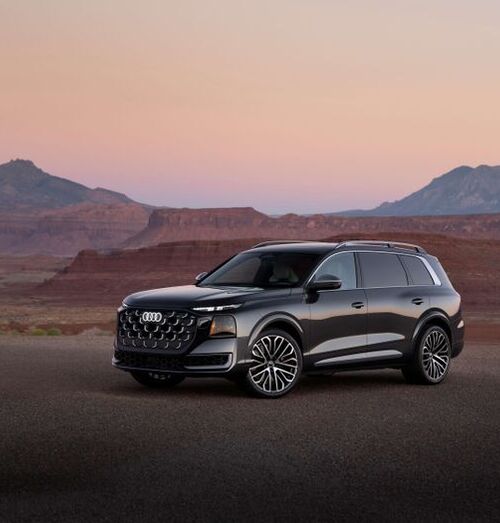 Audi Q9: When Business Class suddenly sports four rings