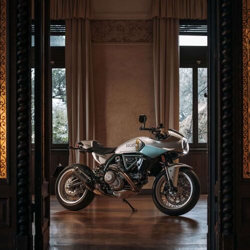 Time travel on two wheels: Ducati Formula 73