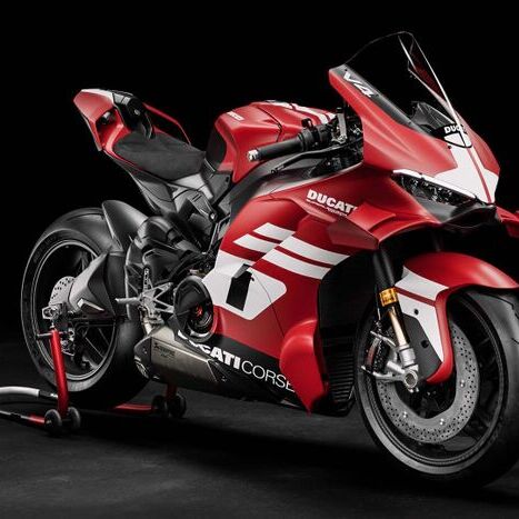 Ducati Superleggera V4 Centenario. Oder: Wenn &raquo;zu viel&laquo; genau richtig ist!