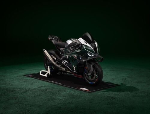 Tourist Trophy and BMW Motorrad: The M 1000 RR Limited Edition Isle of Man TT