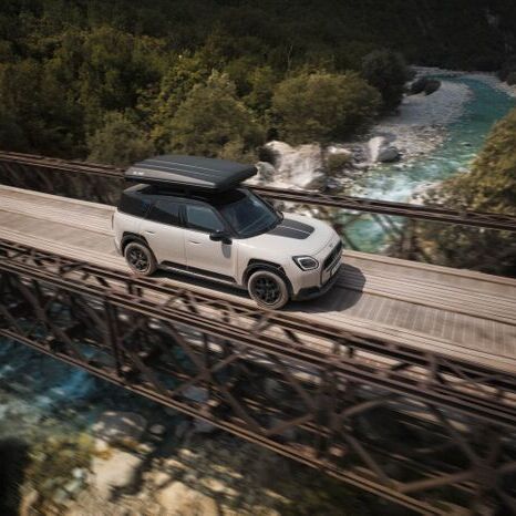 A MINI hits the open road: the new Countryman Untamed