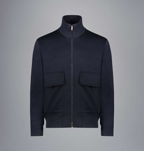 Immer zeitgem&auml;&szlig;: Paul & Shark