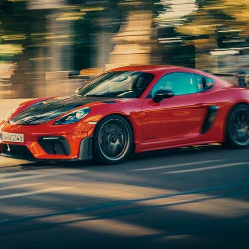 Porsche 718 Cayman GT4 RS: Pushing the boundaries of street legality