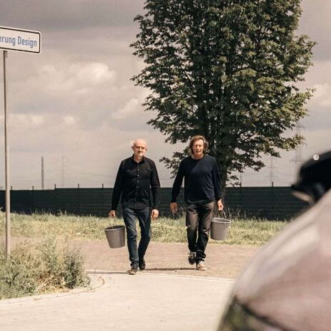 Car Wash: Jo Stenuit and a Mazda6e