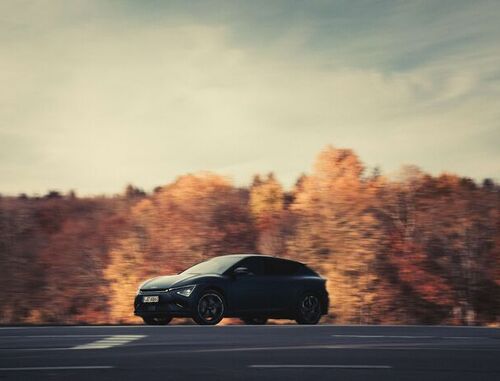 KIA EV6 GT: Polyglott und Passstra&szlig;e