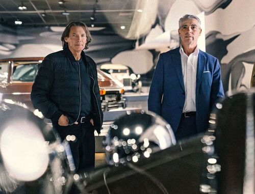 Der W&auml;chter &uuml;ber 20 Bugatti