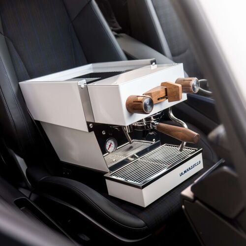 Coffee or T? Preferably, both.