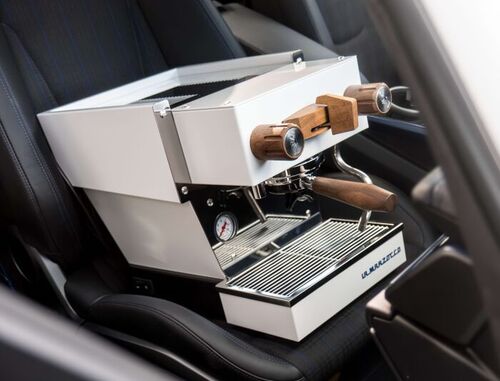 Handwerkskunst: Kaffee und 911 T