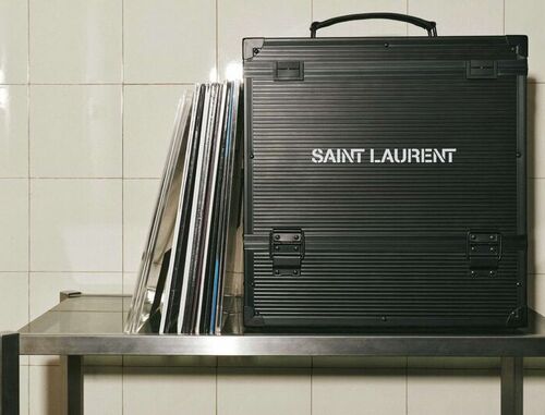 Yves Saint Laurent: Jingle Bells