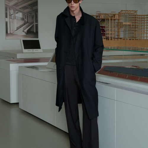 A new kind of casual style