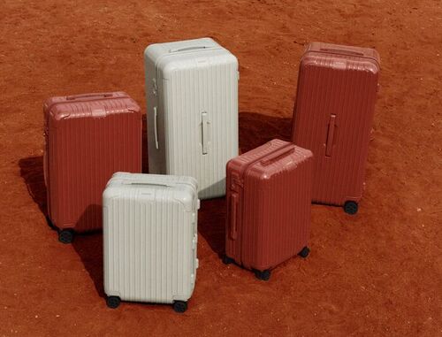 RIMOWA: Reisen inspiriert von den Farben der Erde