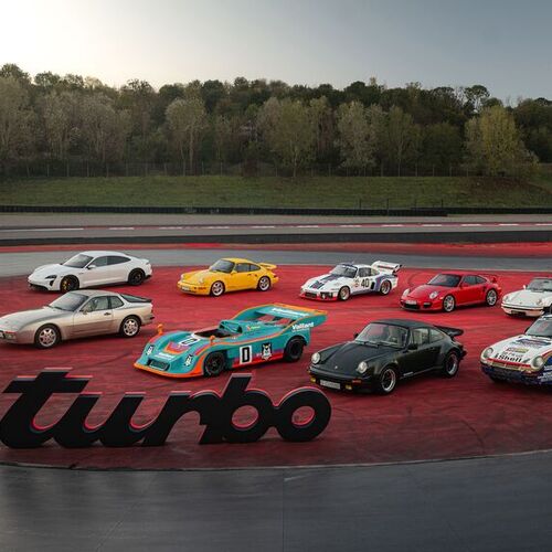 Porsche z&uuml;ndet auf den Retro Classics den Turbo