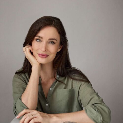 The Power of the Silent Ones: An Interview with Juliane Marie Schreiber