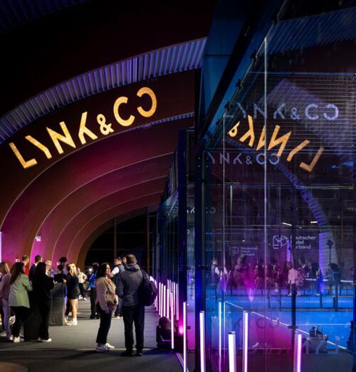 Padel After Work: Lynk & Co schl&auml;gt in Ganderkesee auf